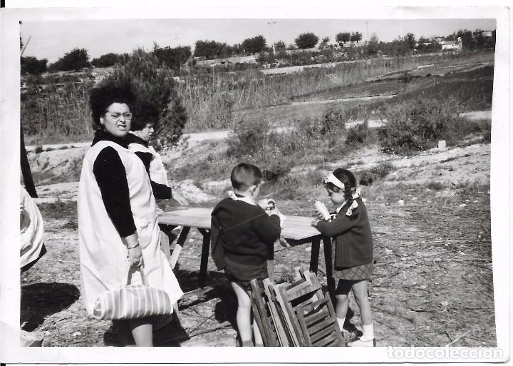 Fotograf&iacute;a antigua: ** AN605 - FOTOGRAFIA - FAMILIA EN EL CAMPO