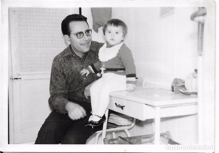 Alte Fotografie: ** AN580 - FOTOGRAFIA - SE&Ntilde;OR CON UNA NI&Ntilde;ITA