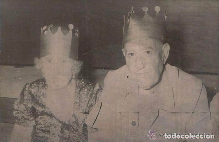 Alte Fotografie: == PN89 - FOTOGRAFIA - ANCIANA PAREJA - 18 X 12 CM.