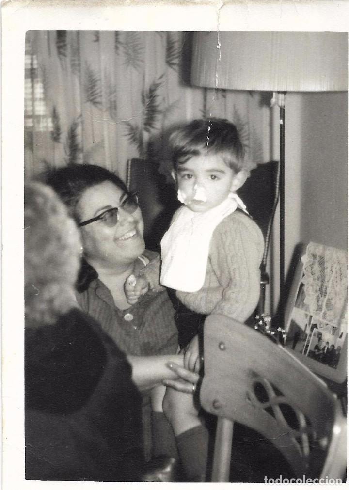 Fotografia antiga: ** AN656 - FOTOGRAFIA - SE&Ntilde;ORA CON NI&Ntilde;ITO EN BRAZOS