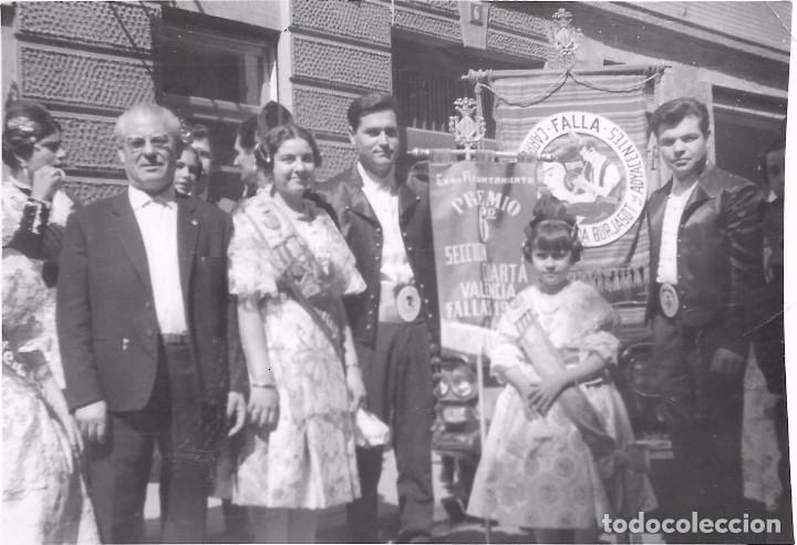 Fotografia antiga: ** AN660 - FOTOGRAFIA - GRUPO DE FALLEROS