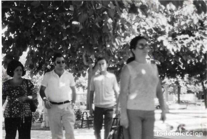 Fotografia antica: ** E743 - FOTOGRAFIA - AMIGOS DE PASEO