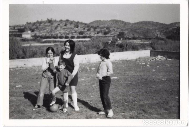 Fotograf&iacute;a antigua: ** AN973 - FOTOGRAFIA - JOVENCITOS EN EL CAMPO