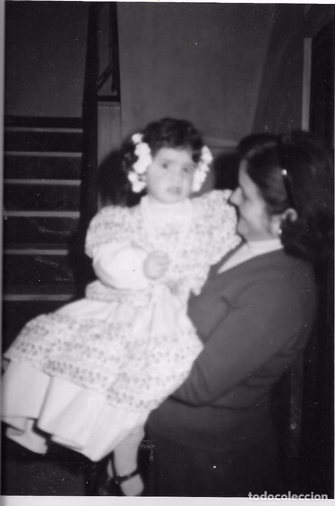 Fotograf&iacute;a antigua: :::: QA717 - FOTOGRAFIA - SE&Ntilde;ORA CON NI&Ntilde;A EN BRAZOS