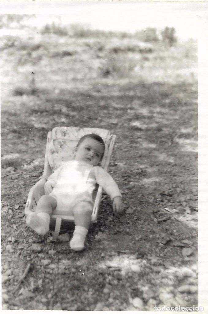 Fotografia antica: == F104 - FOTOGRAFIA - BEBE EN SU HAMAQUITA