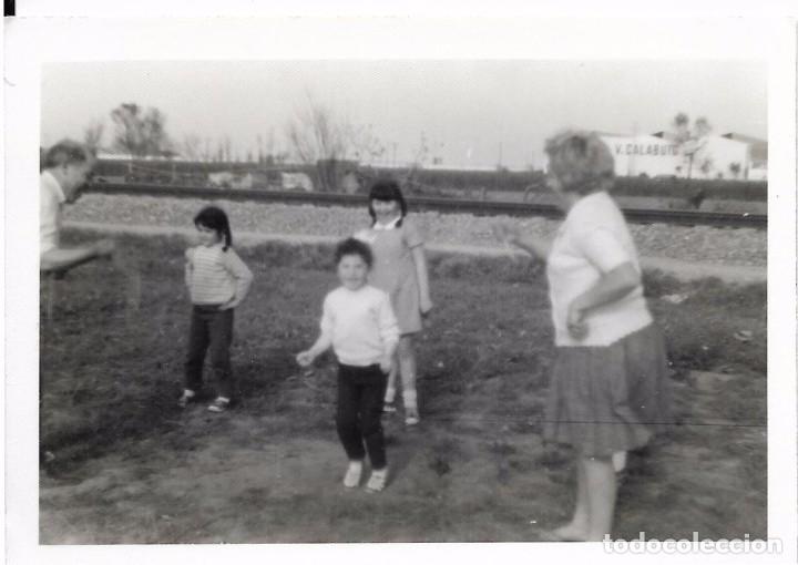 Fotograf&iacute;a antigua: == D636 - FOTOGRAFIA - SE&Ntilde;ORA CON TRES JOVENCITOS
