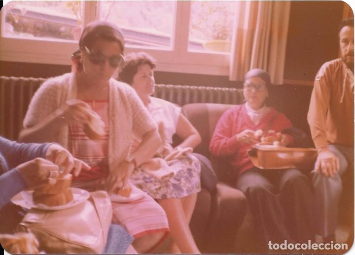 Antique Photography: == N972 - FOTOGRAFIA - GRUPO DE AMIGOS DE MERIENDA