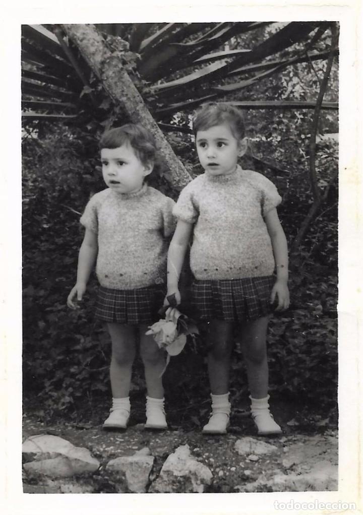 Fotografia antiga: == C785 - FOTOGRAFIA - DOS BONITAS NI&Ntilde;ITAS