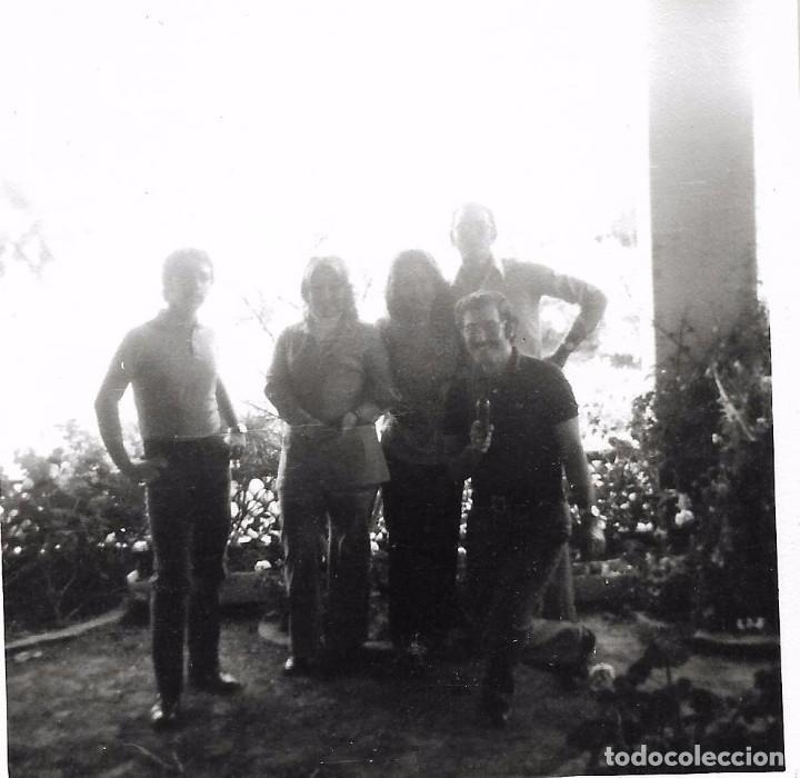 Fotografia antiga: ** F883 - FOTOGRAFIA - GRUPO DE AMIGOS
