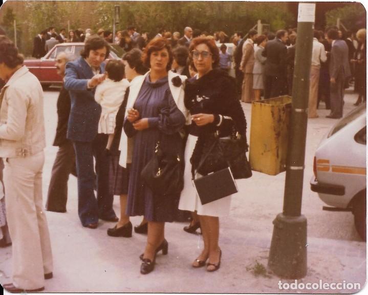 Fotografia antica: *** QA05 - FOTOGRAFIA - GRUPO DE GENTE EN LA CALLE