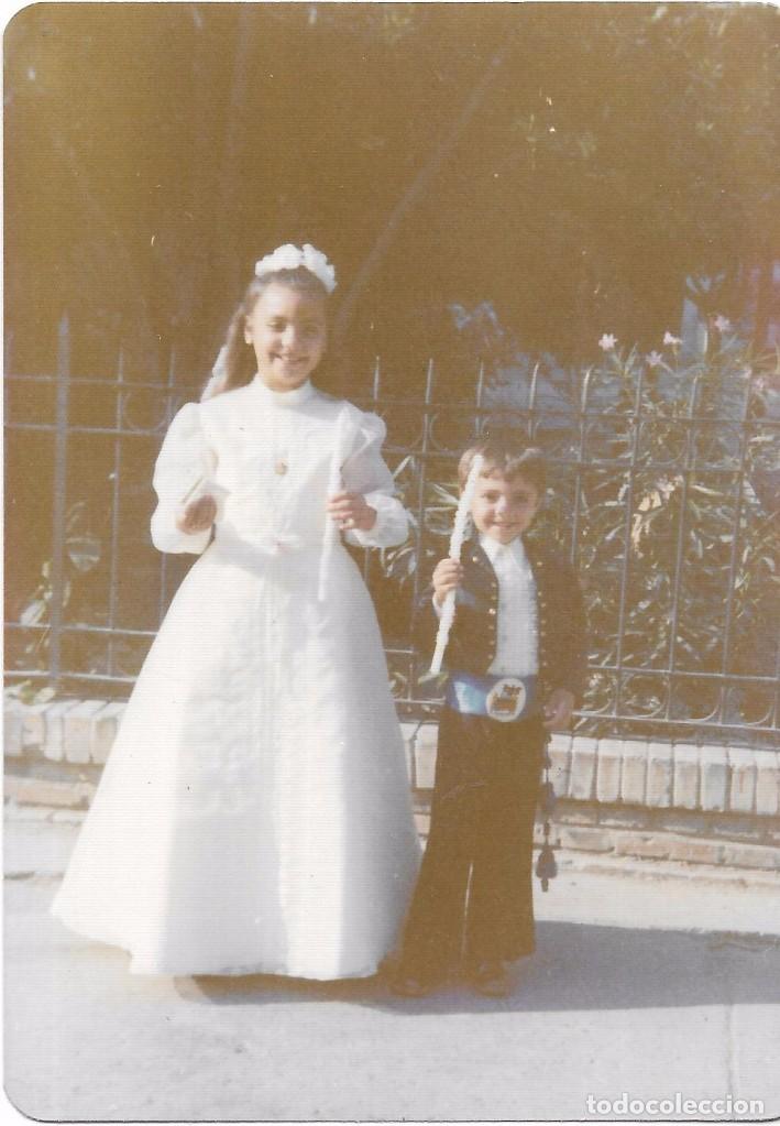 Antique Photography: ** AM102 - FOTOGRAFIA - JOVENCITA DE PRIMERA COMUNION CON PEQUE&Ntilde;O FALLERO
