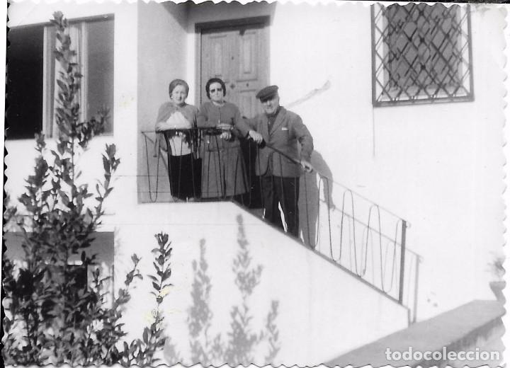 Antique Photography: ** SS642 - FOTOGRAFIA - TRES AMIGOS EN UNA ESCALERA