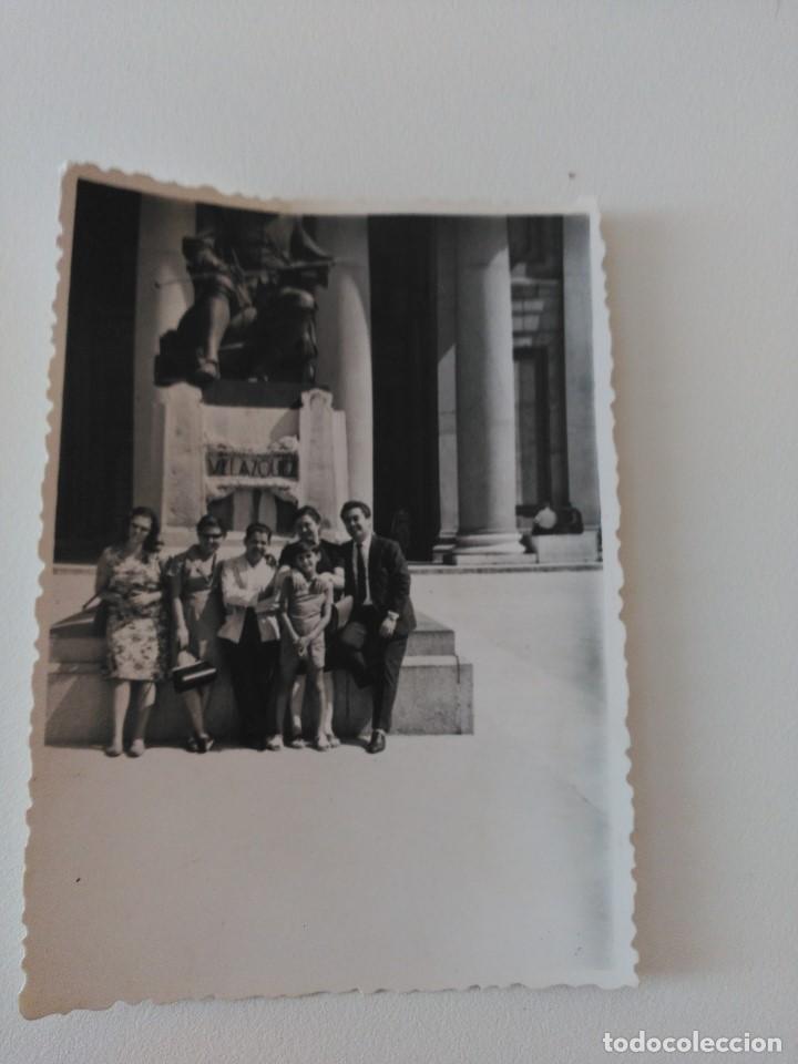 Antique Photography: B97KJ FOTO ANTIGUA LA DE FOTO FAMILIA EN ESCULTURA VELAZQUEZ