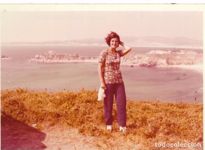 Fotografia antiga: ^^^ AM306 - FOTOGRAFIA - SE&Ntilde;ORA EN LA LANZADA - GALICIA