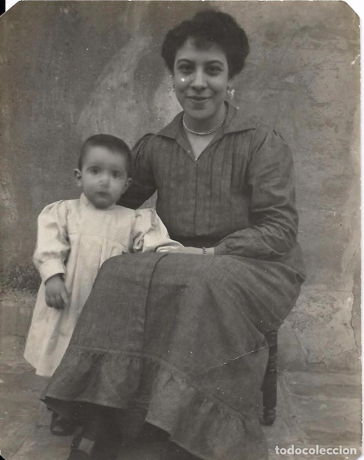 Fotograf&iacute;a antigua: *** AM339 - FOTOGRAFIA - SE&Ntilde;ORA CON SU NI&Ntilde;ITO - 1915