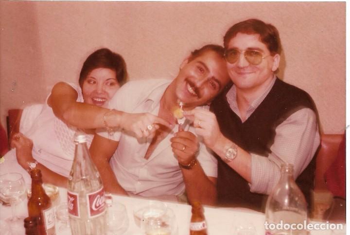 Fotograf&iacute;a antigua: *** AM389 - FOTOGRAFIA - AMIGOS EN UNA FIESTA