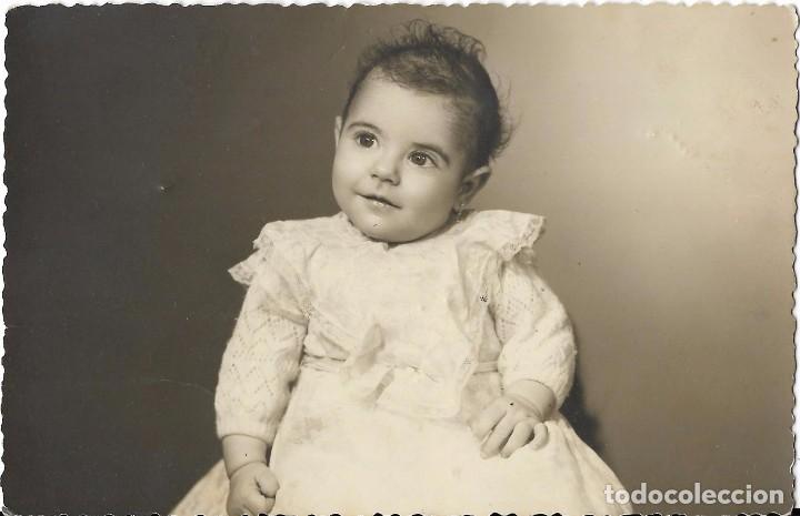 Fotografia antiga: *** AM549 - FOTOGRAFIA - BONITA NI&Ntilde;ITA - FOTO JORD&Aacute; - ALCOY