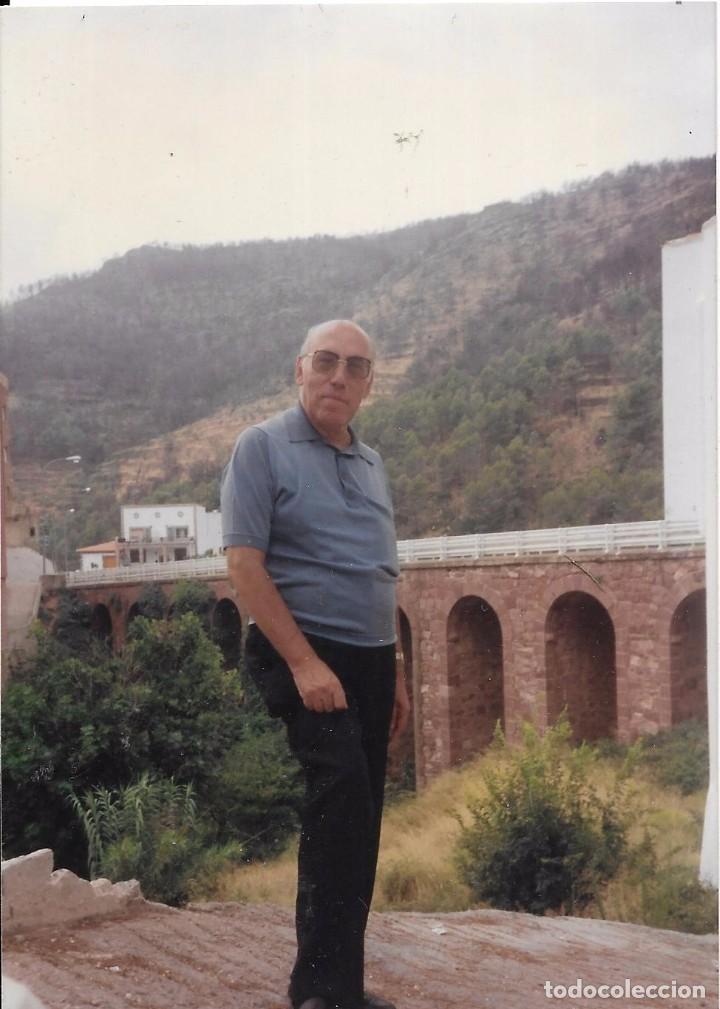 Fotografia antiga: *** QW422 - FOTOGRAFIA - SE&Ntilde;OR EN UN BONITO PAISAJE