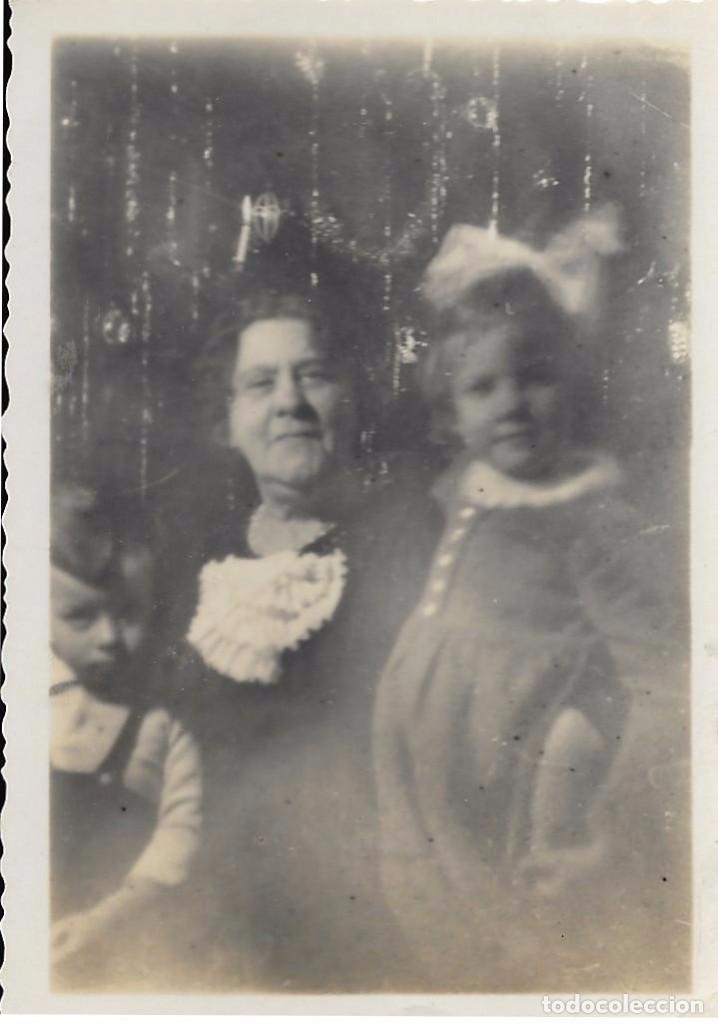 Fotografia antiga: == H299 - FOTOGRAFIA - SE&Ntilde;ORA CON UNA NI&Ntilde;ITA