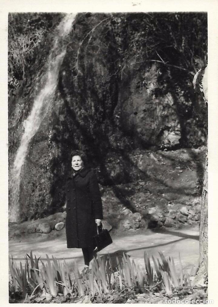 Fotografia antiga: ** AM830 - FOTOGRAFIA - SE&Ntilde;ORA - RF. C85
