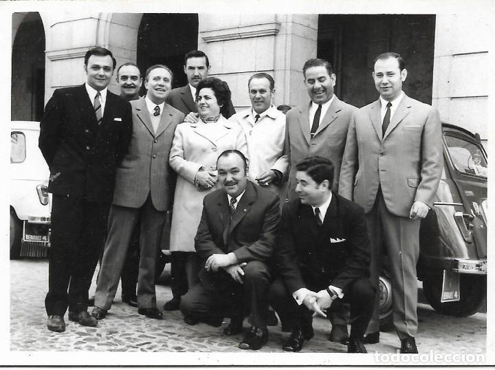 Fotografia antiga: == AD508 - FOTOGRAFIA - GRUPO DE AMIGOS