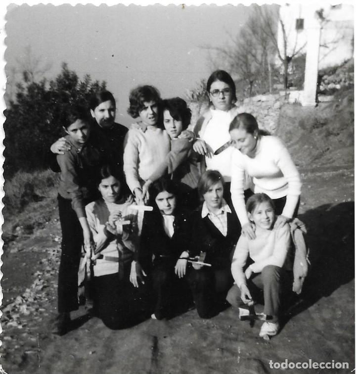 Alte Fotografie: == AD724 - FOTOGRAFIA - GRUPO DE AMIGAS