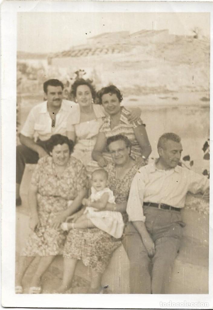 Antique Photography: == AD552 - FOTOGRAFIA - GRUPO DE AMIGOS