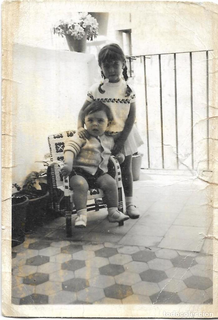 Fotograf&iacute;a antigua: == AD574 - FOTOGRAFIA - PAREJITA EN UNA TERRAZA