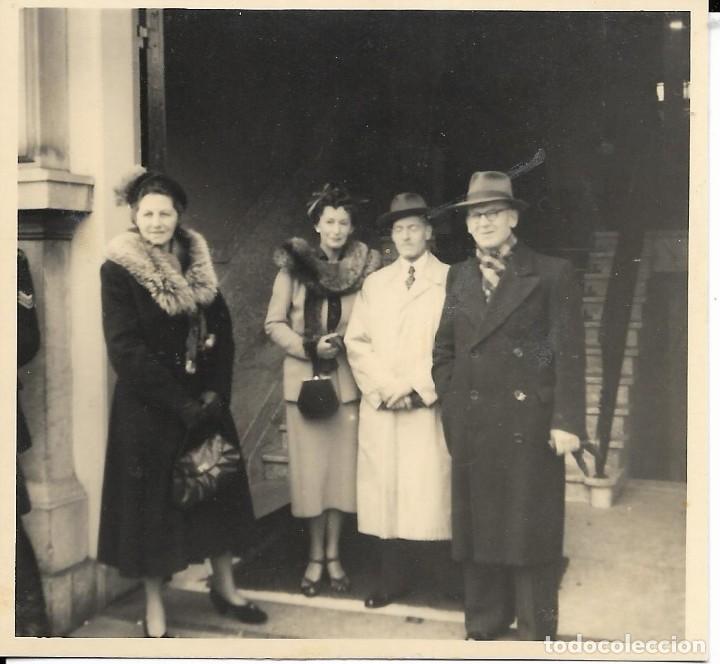 Alte Fotografie: == AD740 - FOTOGRAFIA - CUATRO ELEGANTES AMIGOS