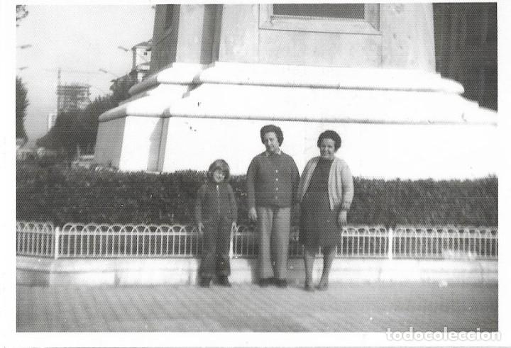Fotografia antica: *** AF325 - FOTOGRAFIA - DOS SE&Ntilde;ORAS CON UNA JOVENCITA