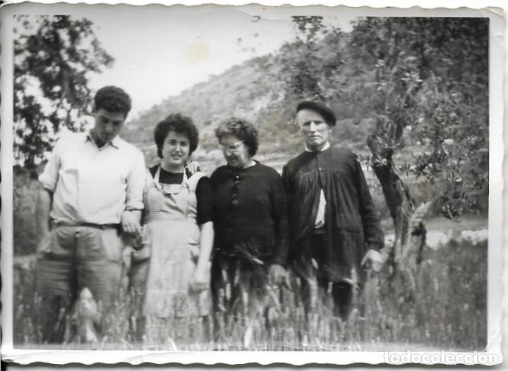 Photographie ancienne: == AD592 - FOTOGRAFIA - GRUPO FAMILIAR EN EL CAMPO
