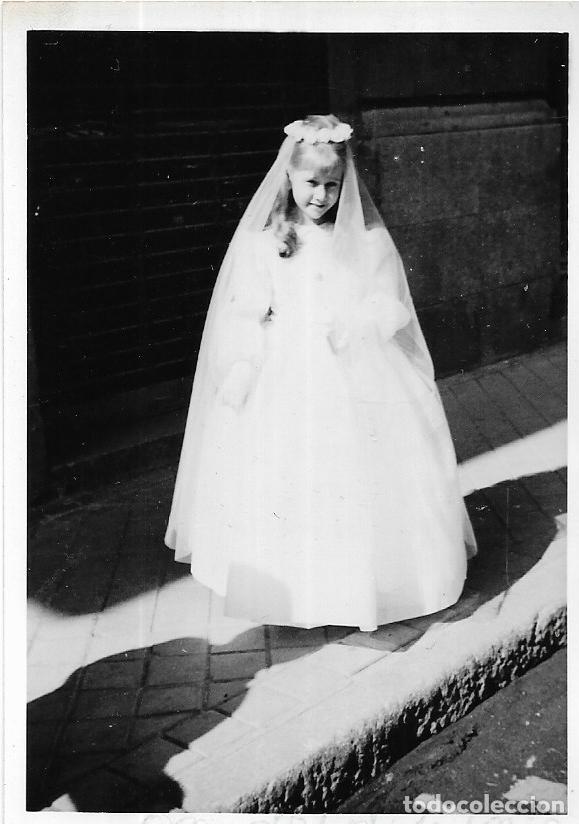 Fotografia antica: == AF716 - FOTOGRAFIA - JOVENCITA DE PRIMERA COMUNI&Oacute;N