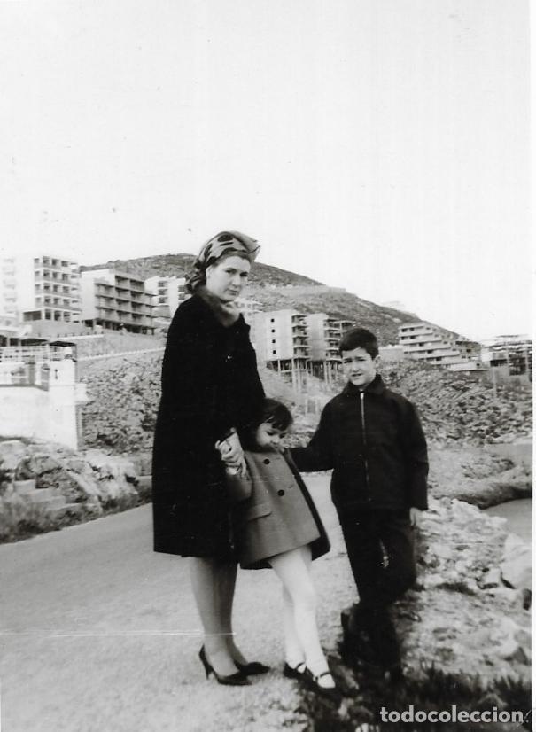 Fotografia antica: *** AF620 - FOTOGRAFIA - SE&Ntilde;ORA CON SU PAREJITA