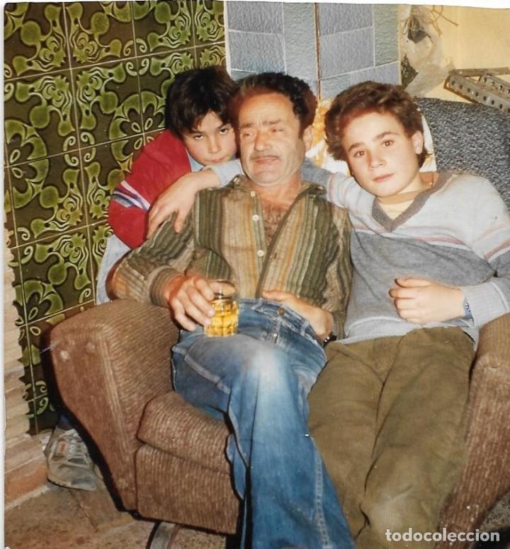 Fotografia antica: :::: VF550 - FOTOGRAFIA - SE&Ntilde;OR CON DOS JOVENCITOS