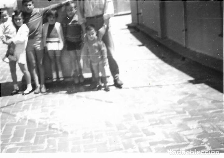 Fotografia antica: == AF785 - FOTOGRAFIA - GRUPO DE JOVENCITOS