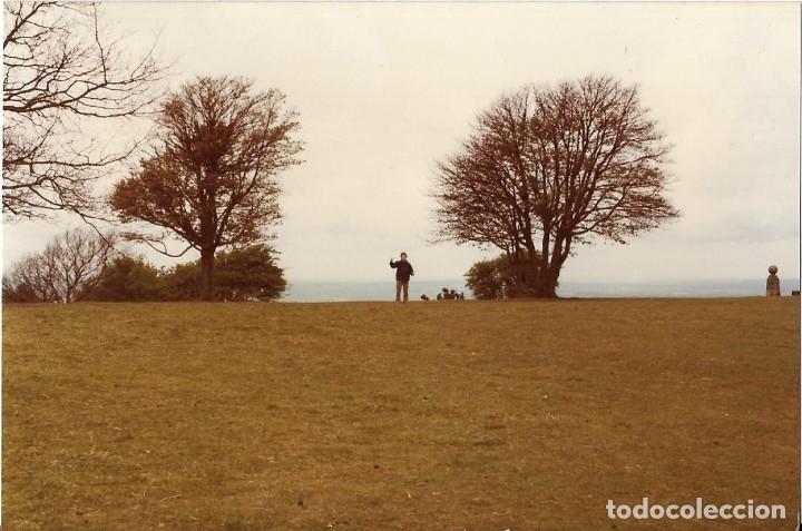 Antique Photography: == MM458 - FOTOGRAFIA - JOVEN EN UN BONITO PAISAJE
