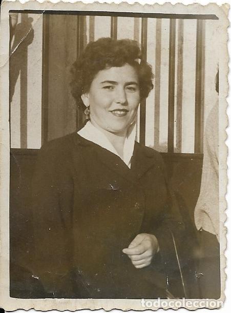 Fotograf&iacute;a antigua: == F122 - FOTOGRAFIA - SE&Ntilde;ORA