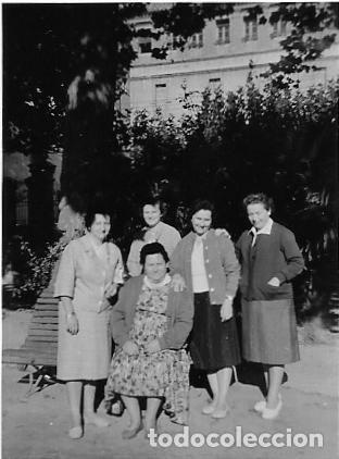 Fotografia antiga: == F168 - FOTOGRAFIA - GRUPO DE AMIGAS