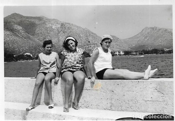 Fotografia antiga: == MM965 - FOTOGRAFIA - TRES AMIGAS
