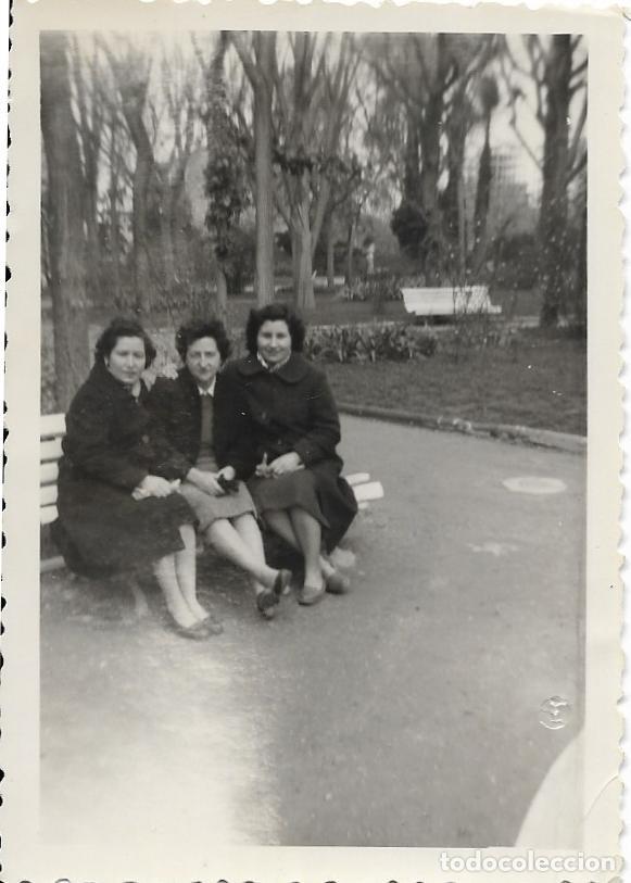 Fotografia antiga: == MM966 - FOTOGRAFIA - TRES AMIGAS