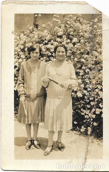 Fotografia antica: == FP555 - FOTOGRAFIA PEQUE&Ntilde;O FORMATO - SE&Ntilde;ORA CON UNA JOVENCITA - 7 X 5 CM.