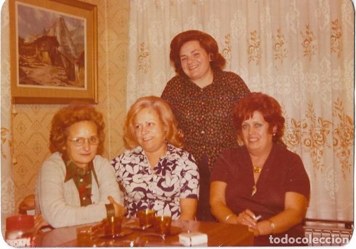 Fotograf&iacute;a antigua: :::: C328 - FOTOGRAFIA - CUATRO AMIGAS