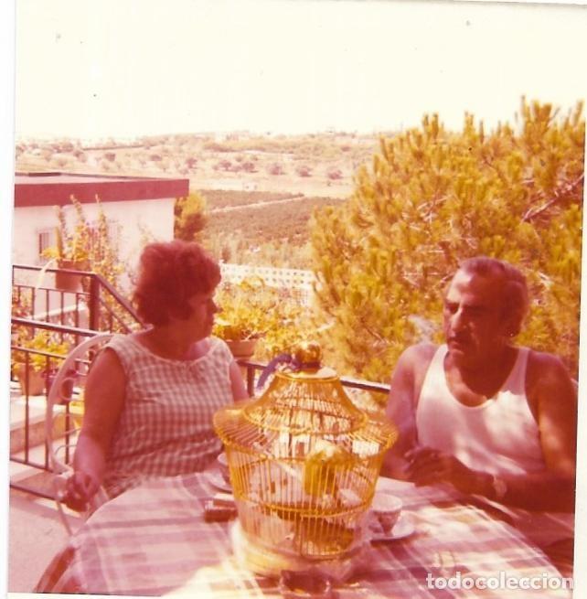 Photographie ancienne: == AF180 - FOTOGRAFIA - PAREJA EN UNA TERRAZA