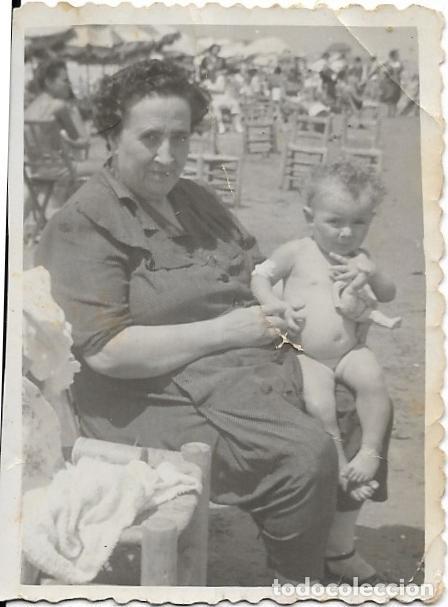 Antique Photography: == F753 - FOTOGRAFIA - SE&Ntilde;ORA CON BEBE EN BRAZOS