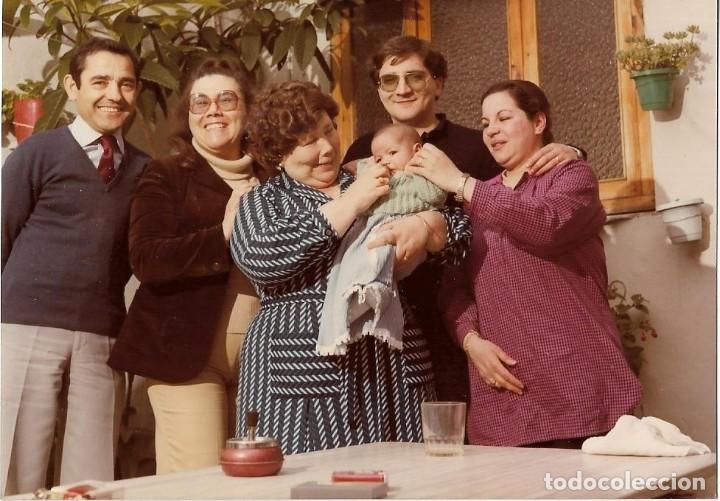 Fotografia antica: :::: RR44 - FOTOGRAFIA - GRUPO FAMILIAR CON UN BEB&Eacute;
