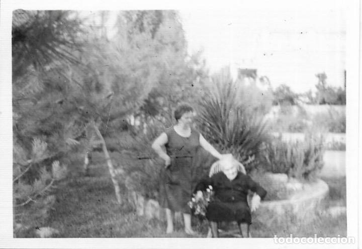 Alte Fotografie: == RR245 - FOTOGRAFIA - DOS SE&Ntilde;ORAS