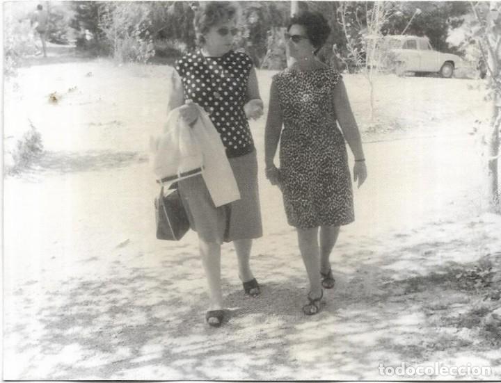 Fotografia antica: == RR458 - FOTOGRAFIA - DOS AMIGAS