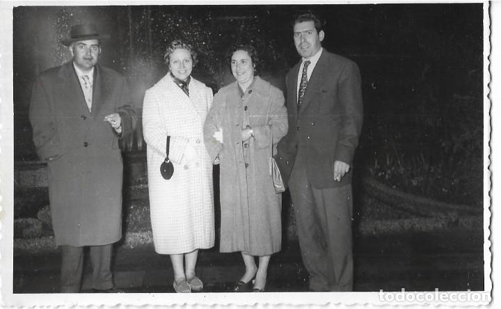 Alte Fotografie: == RR538 - FOTOGRAFIA - CUATRO AMIGOS - 1957