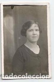 Alte Fotografie: == D11 - 83 - FOTOGRAFIA PEQUE&Ntilde;O FORMATO - BELLA SE&Ntilde;ORITA - 6 X 4 CM.