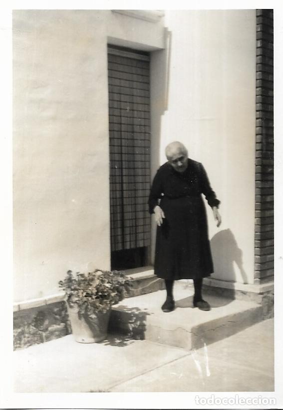 Alte Fotografie: == RR280 - FOTOGRAFIA - ANCIANA SE&Ntilde;ORA